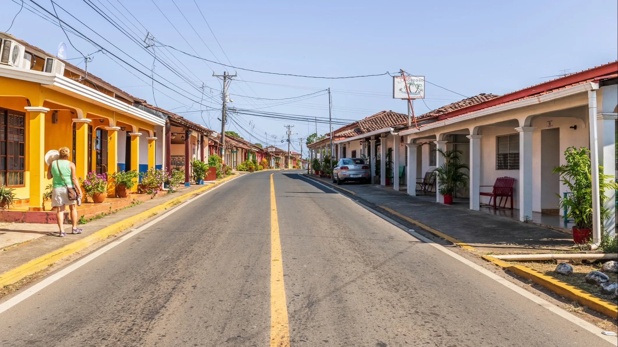 A beach community in Panama, where $3,000 buys more housing flexibility but electricity and a car take a real bite